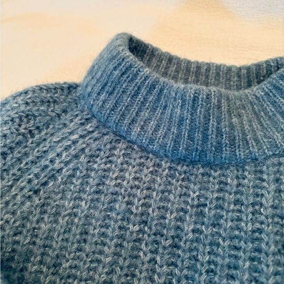 Universal Thread (Target) Blue Knit Sweater - Picture 2 of 4